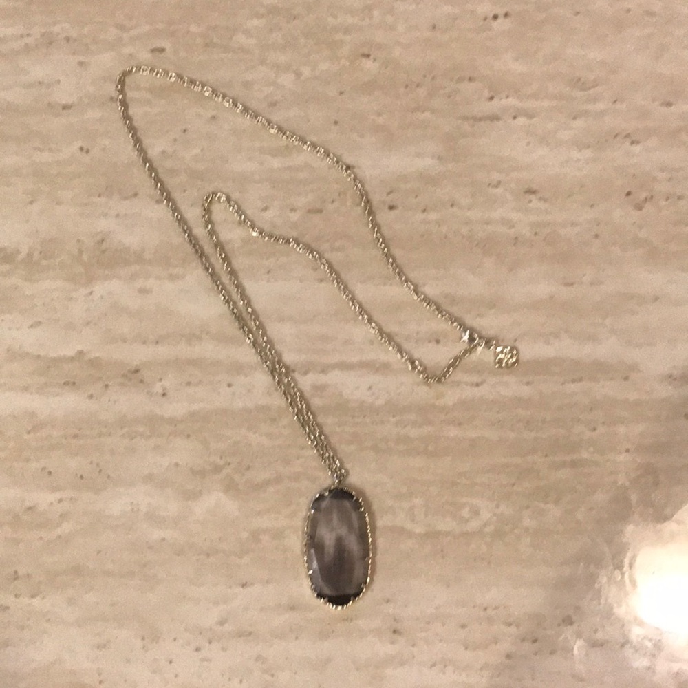 Kendra Scott long necklace pendant